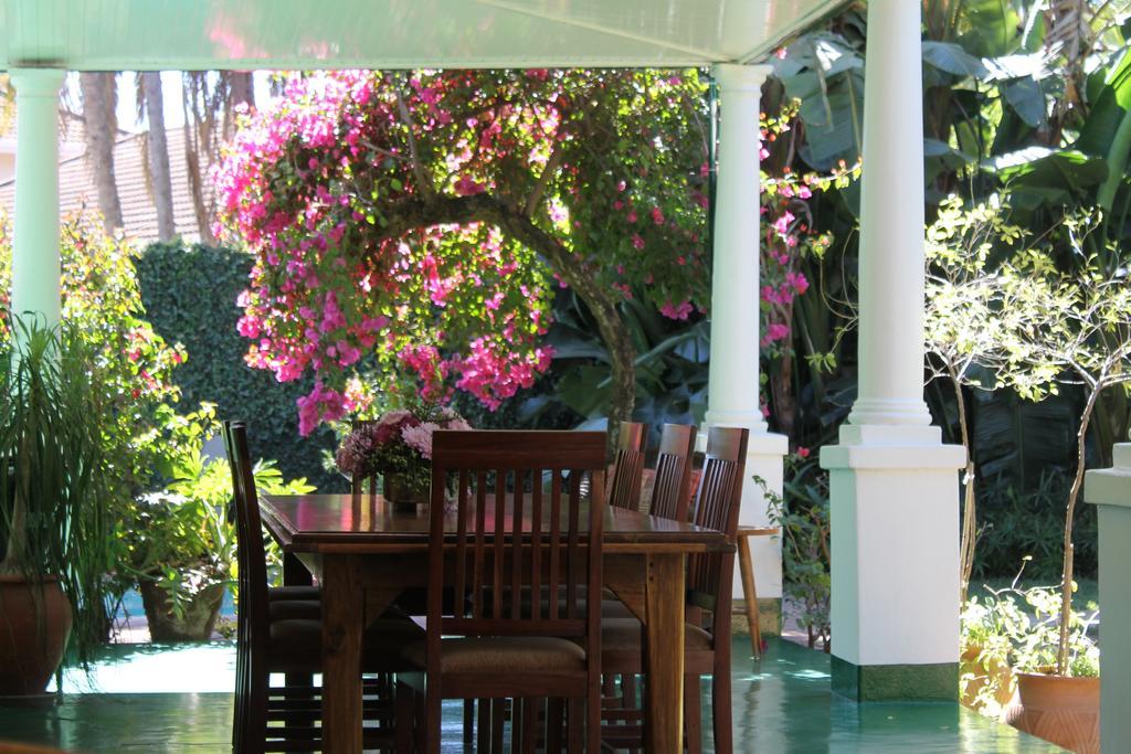 York Lodge ฮาราเร ภายนอก รูปภาพ